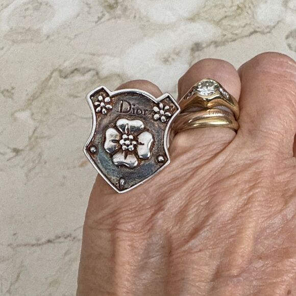 Vintage Christian Dior Floral Statement Ring | Signed | Size 5 - Picture 3 of 12